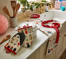 Load image into Gallery viewer, Christmas Cats in Waiting Cotton Micro Mitts, oven mitts, kitchenware, cats, christmas presents