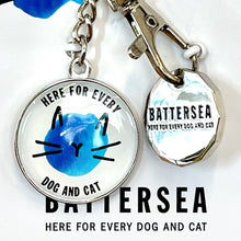 Load image into Gallery viewer, Battersea Cat Trolley Coin Keyring, trolley coin keyring, keyring, Battersea, cat keyring