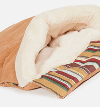 Load image into Gallery viewer, Morocco Cat Sleeping Bag, cat bed, cat duvet, morocco style,